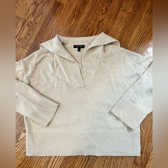 NEW Banana Republic Collar Sweater - Picture 2 of 4